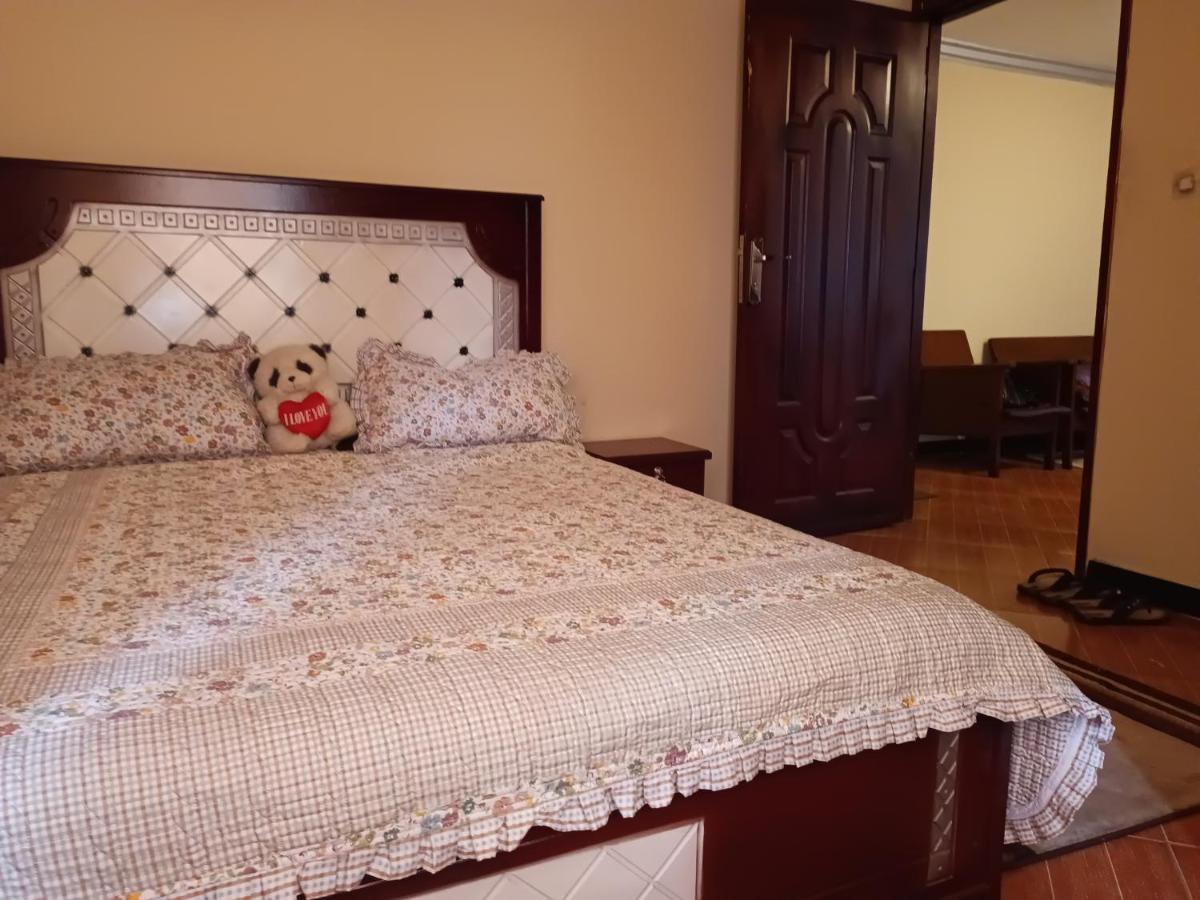 Fully Furnished Condo In The Center Of Addis Abeba Exterior foto